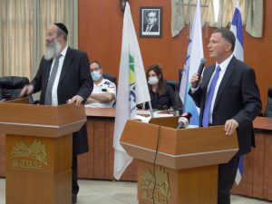 שר הבריאות בביקור ראשון בבני ברק